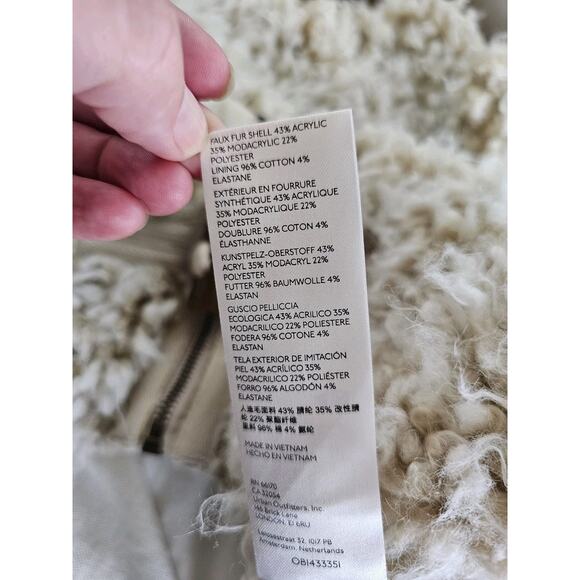 Anthropologie Faux Shearling Fur Vest Toggle Sherpa Teddy Sweater Women's Size S - Picture 7 of 13